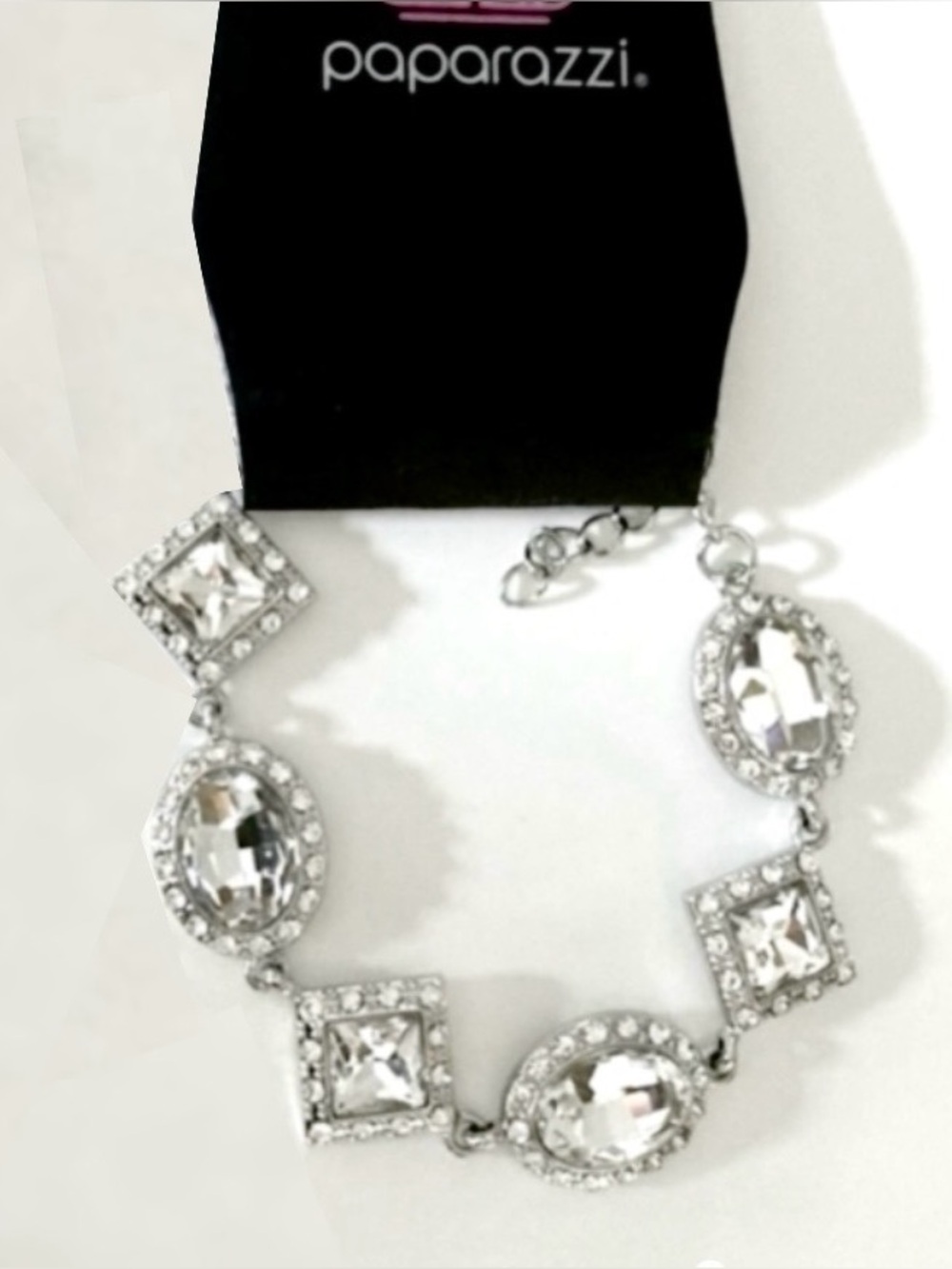 NWT Paparazzi Geometric Rhinestone Bracelet